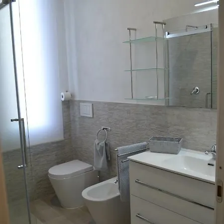Diamond House Apartment *